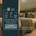 Park Center And Netflix Apartment